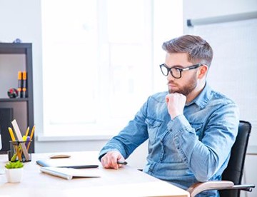 MK体育官网企业团队三